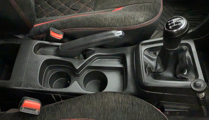 2018 Maruti Vitara Brezza VDI, Diesel, Manual, 66,135 km, Gear Lever