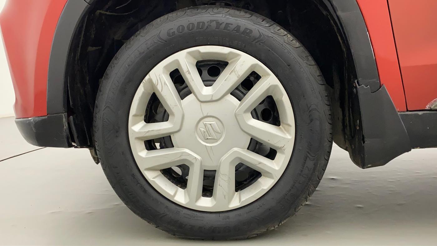 2018 Maruti Vitara Brezza VDI, Diesel, Manual, 66,135 km, Left Front Wheel