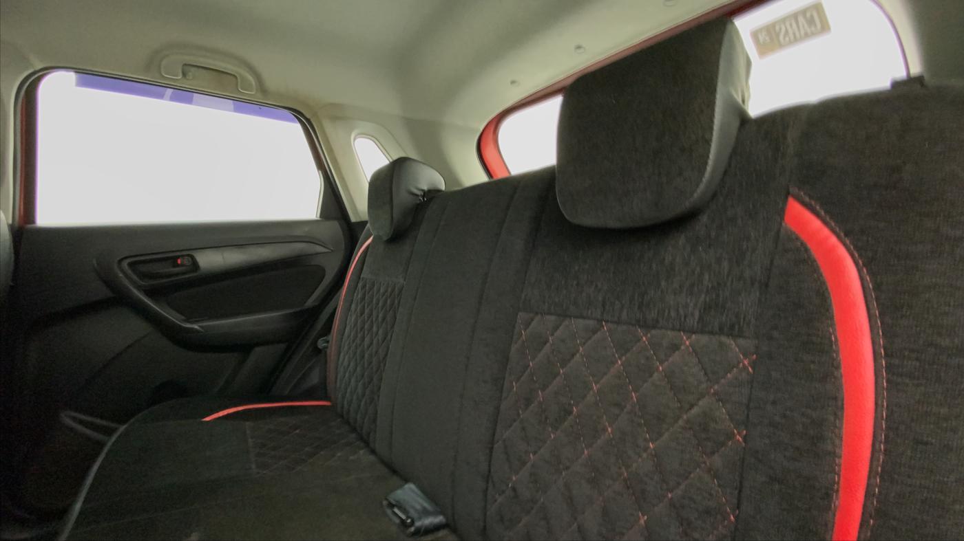 2018 Maruti Vitara Brezza VDI, Diesel, Manual, 66,135 km, Right Side Rear Door Cabin