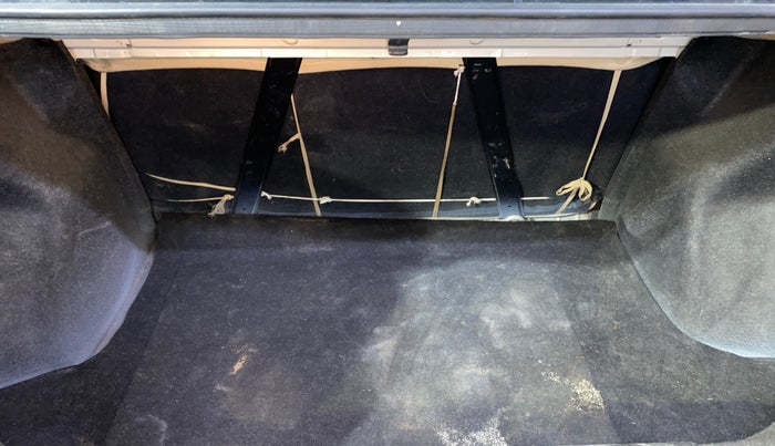 2017 Maruti Dzire VDI AMT, Diesel, Automatic, 58,029 km, Boot Inside