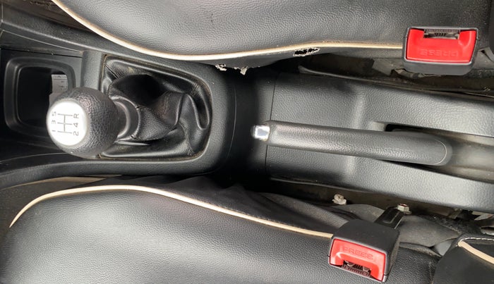 2013 Maruti Swift VXI, Petrol, Manual, 54,248 km, Gear Lever