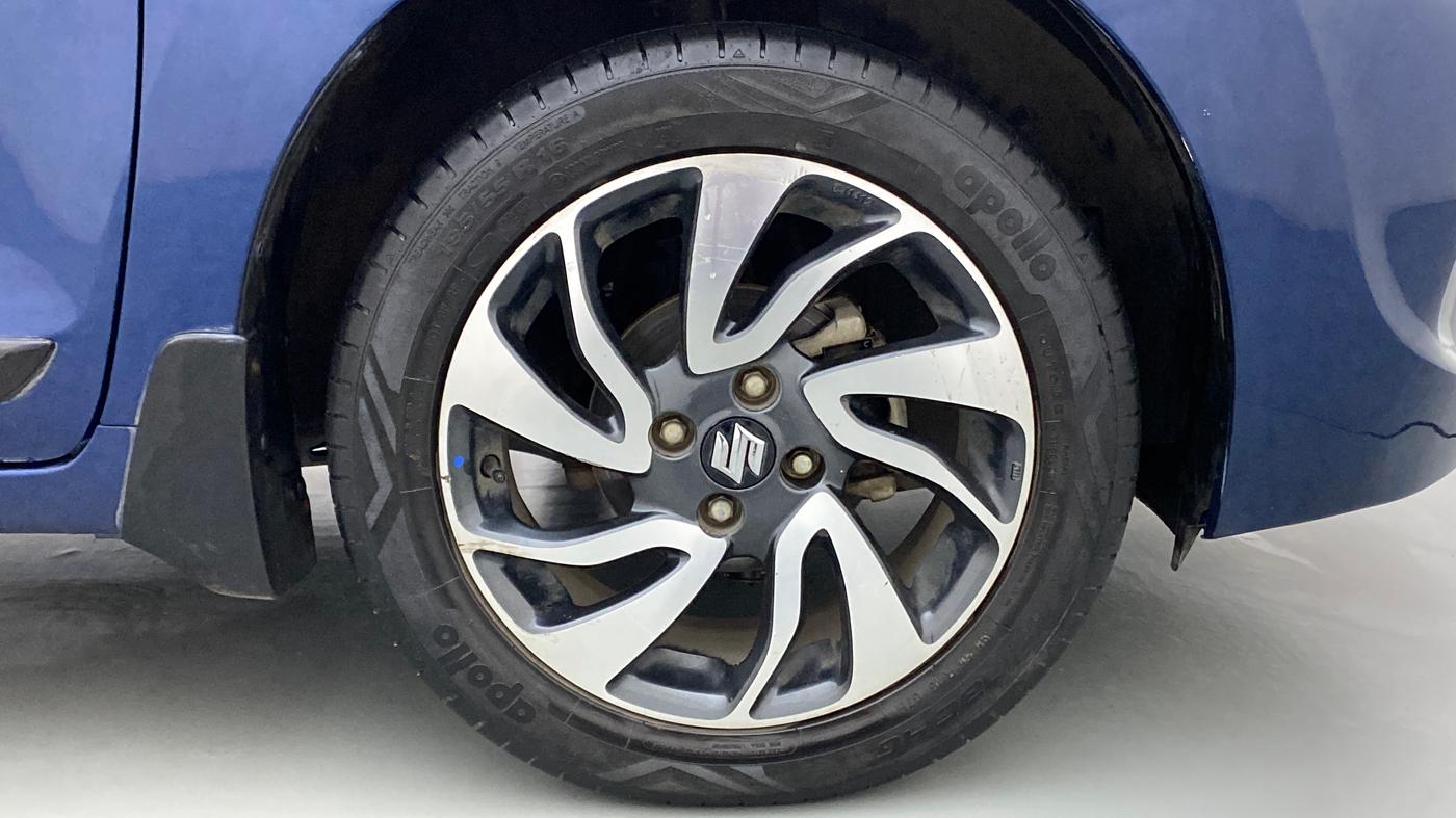2019 Maruti Baleno ALPHA PETROL 1.2, Petrol, Manual, 28,396 km, Right Front Wheel