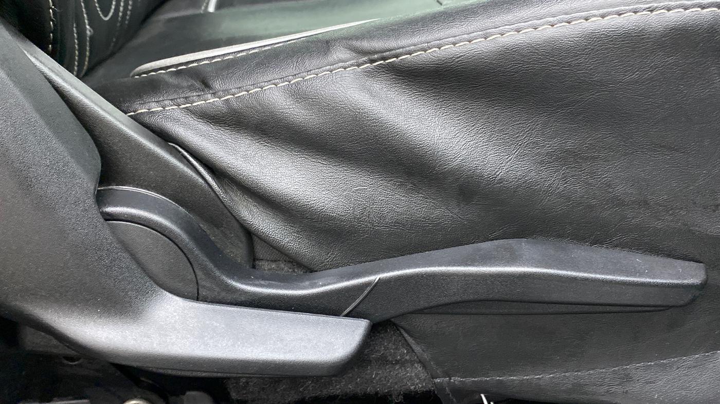 2019 Maruti Baleno ALPHA PETROL 1.2, Petrol, Manual, 28,396 km, Driver Side Adjustment Panel