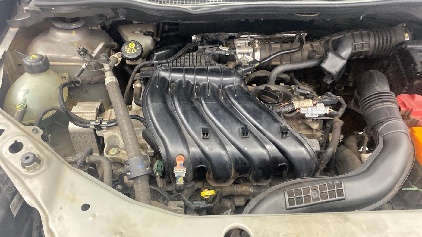 2019 Nissan Kicks XV 1.5, Petrol, Manual, 47,427 km, Engine View - Right