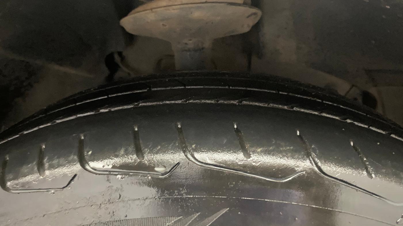2019 Nissan Kicks XV 1.5, Petrol, Manual, 47,427 km, Right Front Tyre Tread