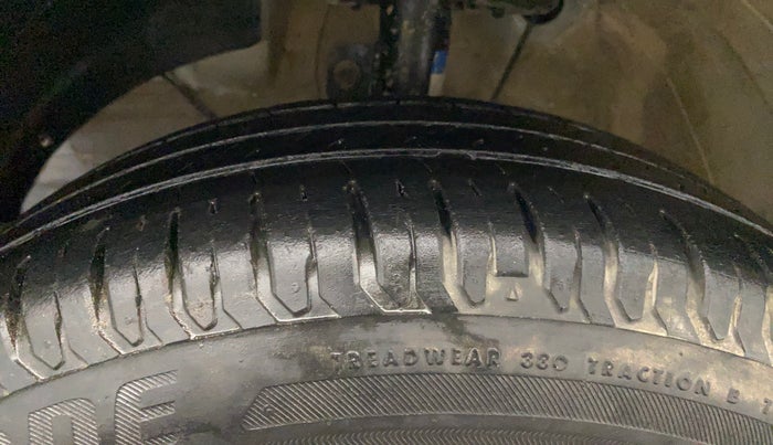 2023 Maruti Dzire ZXI, Petrol, Manual, 46,519 km, Left Front Tyre Tread