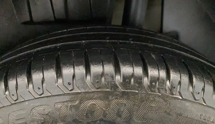 2023 Maruti Dzire ZXI, Petrol, Manual, 46,519 km, Left Rear Tyre Tread