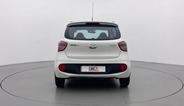 2018 Hyundai Grand i10 SPORTZ O 1.2, Petrol, Manual, 23,976 km, Back/Rear