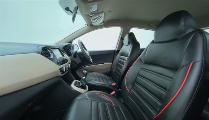 2018 Hyundai Grand i10 SPORTZ O 1.2, Petrol, Manual, 23,976 km, Right Side Front Door Cabin