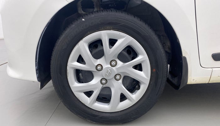 2018 Hyundai Grand i10 SPORTZ O 1.2, Petrol, Manual, 23,976 km, Left Front Wheel