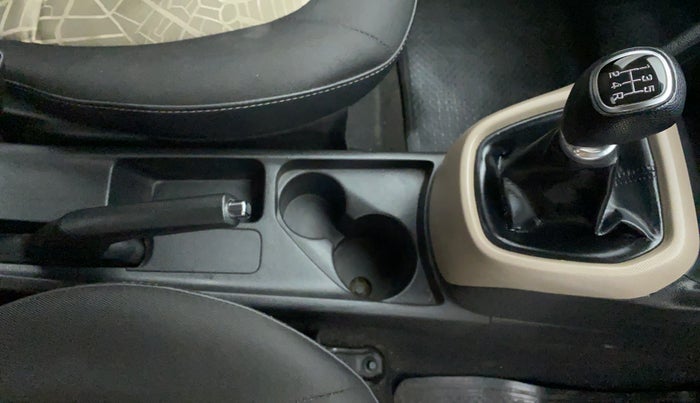 2015 Hyundai Grand i10 ASTA 1.2 (O) VTVT, Petrol, Manual, 90,904 km, Gear Lever