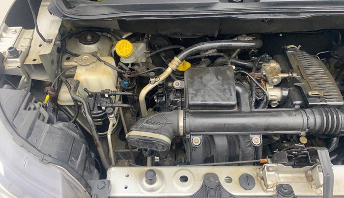 2019 Renault TRIBER RXT, Petrol, Manual, 31,668 km, Engine View - Right