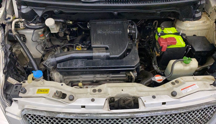 2015 Maruti Ertiga VXI, Petrol, Manual, 54,714 km, Engine View