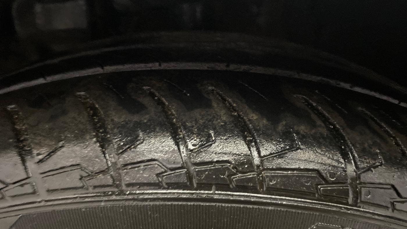 2018 Tata TIGOR XZA PETROL, Petrol, Automatic, 1,03,546 km, Left Front Tyre Tread