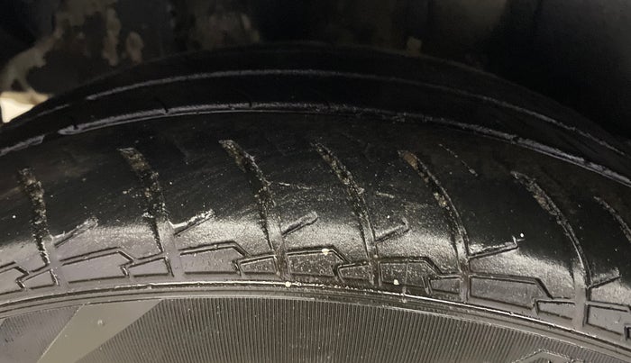 2018 Tata TIGOR XZA PETROL, Petrol, Automatic, 1,03,546 km, Right Rear Tyre Tread