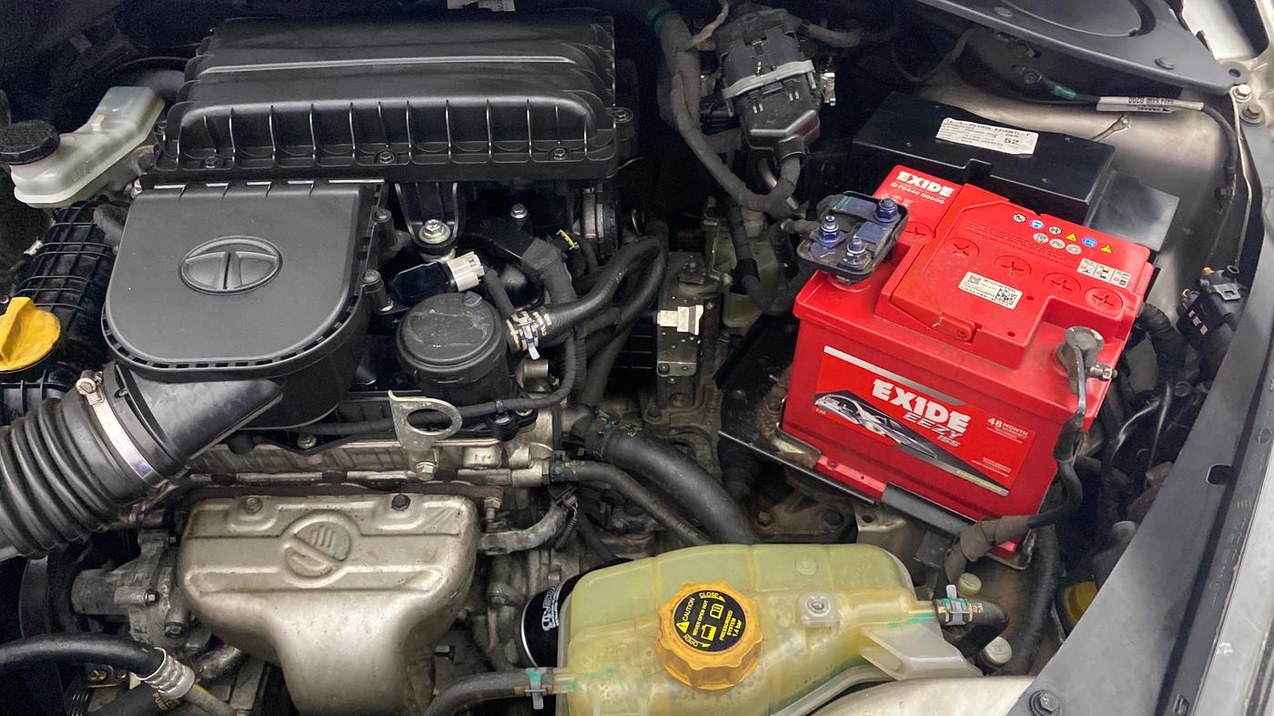 2018 Tata TIGOR XZA PETROL, Petrol, Automatic, 1,03,546 km, Engine View - Left