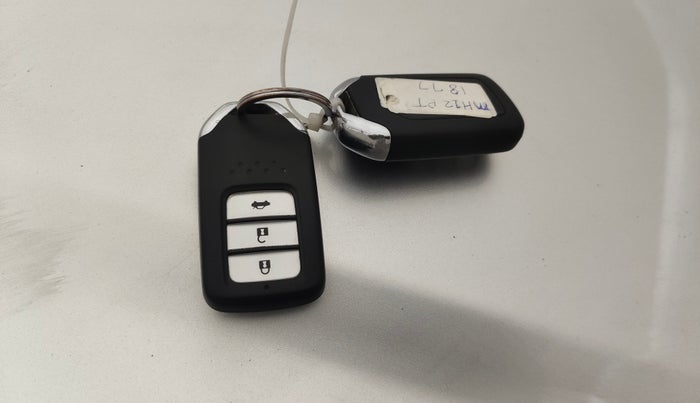 2017 Honda City 1.5L I-VTEC VX CVT, Petrol, Automatic, 66,444 km, Key Close Up