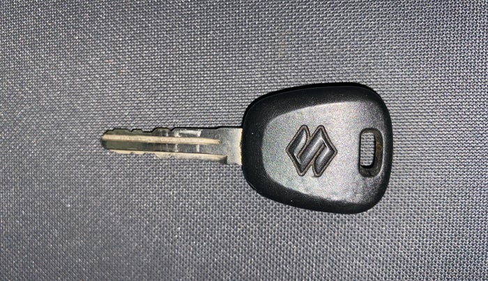 2017 Maruti Alto 800 LXI, Petrol, Manual, 29,811 km, Key Close Up