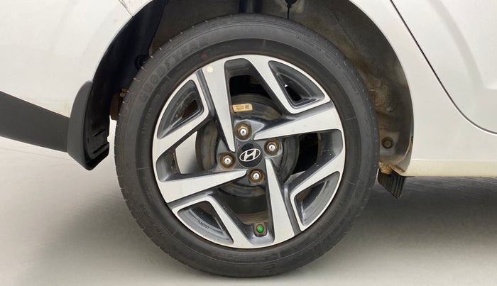 2020 Hyundai AURA SX PLUS 1.2 AMT, Petrol, Automatic, 41,470 km, Right Rear Wheel
