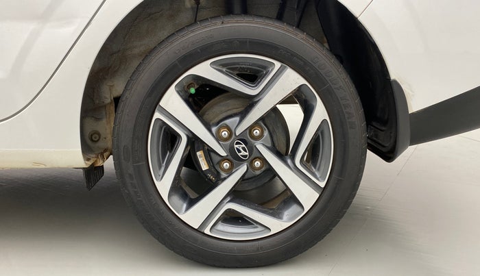 2020 Hyundai AURA SX PLUS 1.2 AMT, Petrol, Automatic, 41,470 km, Left Rear Wheel