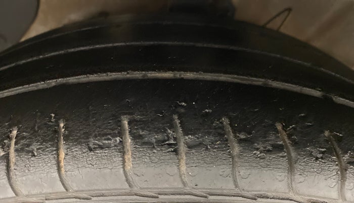 2020 Hyundai AURA SX PLUS 1.2 AMT, Petrol, Automatic, 41,470 km, Left Front Tyre Tread
