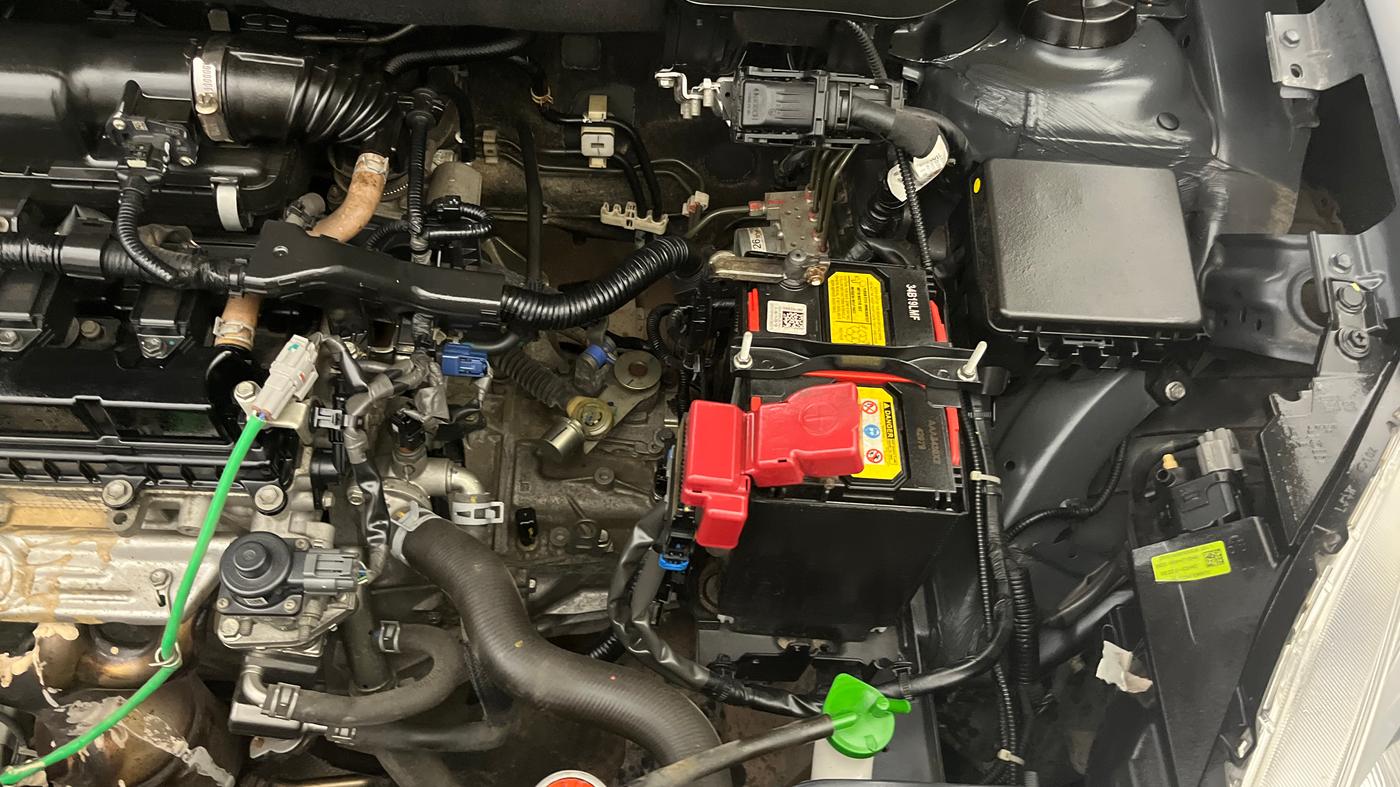 2023 Maruti Swift LXI, Petrol, Manual, 31,686 km, Engine View - Left
