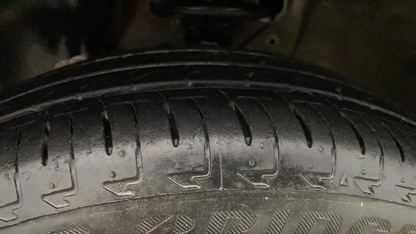 2023 Maruti IGNIS ZETA 1.2, Petrol, Manual, 25,999 km, Left Front Tyre Tread