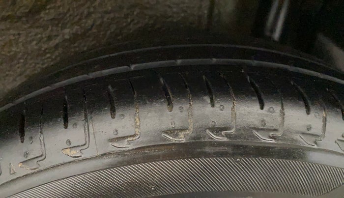 2023 Maruti IGNIS ZETA 1.2, Petrol, Manual, 25,999 km, Left Rear Tyre Tread