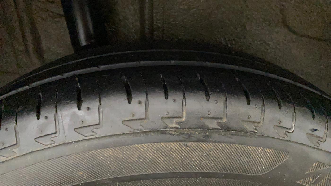 2023 Maruti IGNIS ZETA 1.2, Petrol, Manual, 25,999 km, Right Rear Tyre Tread