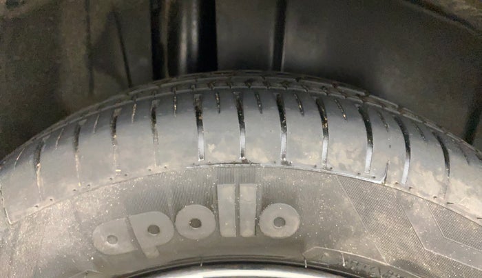 2014 Maruti Ertiga VDI, Diesel, Manual, 64,030 km, Right Rear Tyre Tread