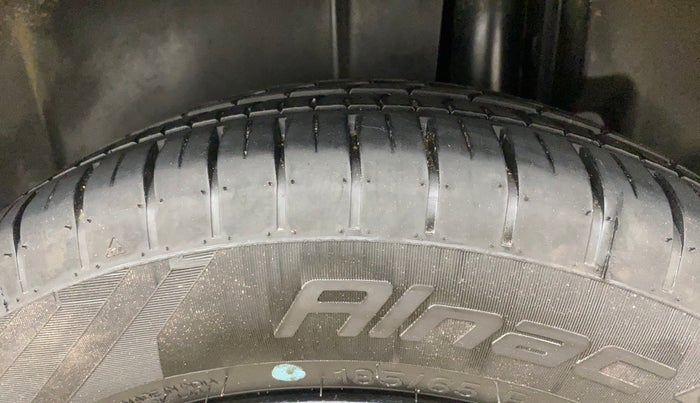 2014 Maruti Ertiga VDI, Diesel, Manual, 64,030 km, Left Rear Tyre Tread
