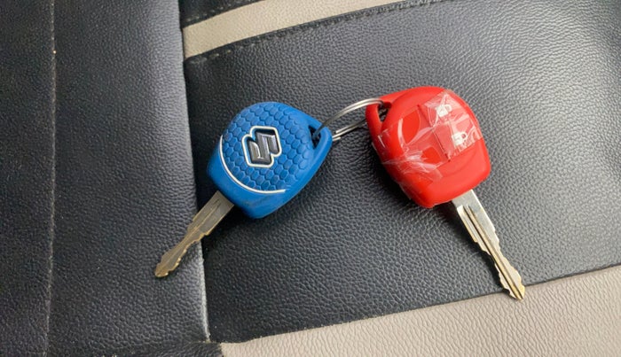 2014 Maruti Ertiga VDI, Diesel, Manual, 64,030 km, Key Close Up