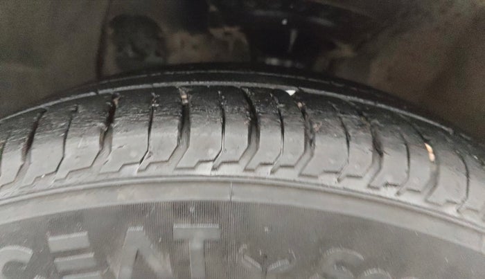 2016 Hyundai Elite i20 ASTA 1.2, Petrol, Manual, 58,758 km, Left Front Tyre Tread