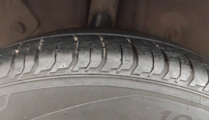 2016 Hyundai Elite i20 ASTA 1.2, Petrol, Manual, 58,758 km, Right Rear Tyre Tread