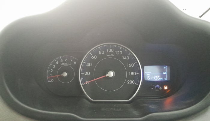 2015 Hyundai i10 MAGNA 1.1, Petrol, Manual, 61,436 km, Odometer Image