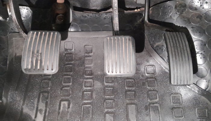 2015 Hyundai i10 MAGNA 1.1, Petrol, Manual, 61,436 km, Pedals