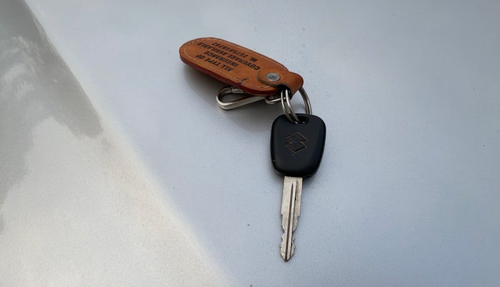 2022 Maruti Alto LXI O, Petrol, Manual, 11,925 km, Key Close Up