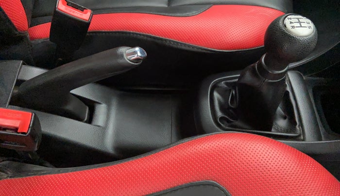 2014 Maruti Swift VXI, Petrol, Manual, 45,773 km, Gear Lever