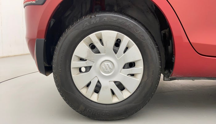 2014 Maruti Swift VXI, Petrol, Manual, 45,773 km, Right Rear Wheel