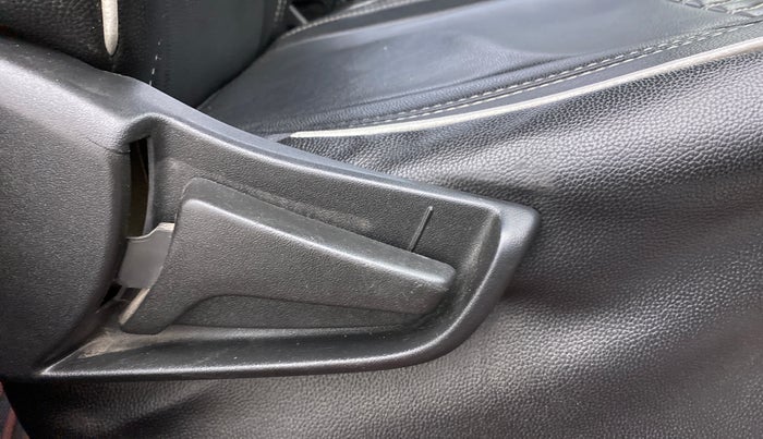 2022 Maruti S PRESSO VXI+, Petrol, Manual, 59,398 km, Driver Side Adjustment Panel