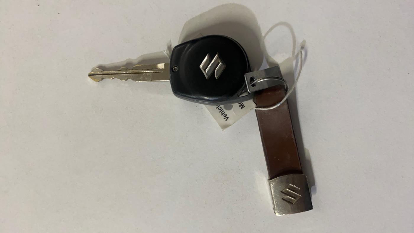 2024 Maruti Alto K10 VXI PLUS, Petrol, Manual, 18,473 km, Key Close Up