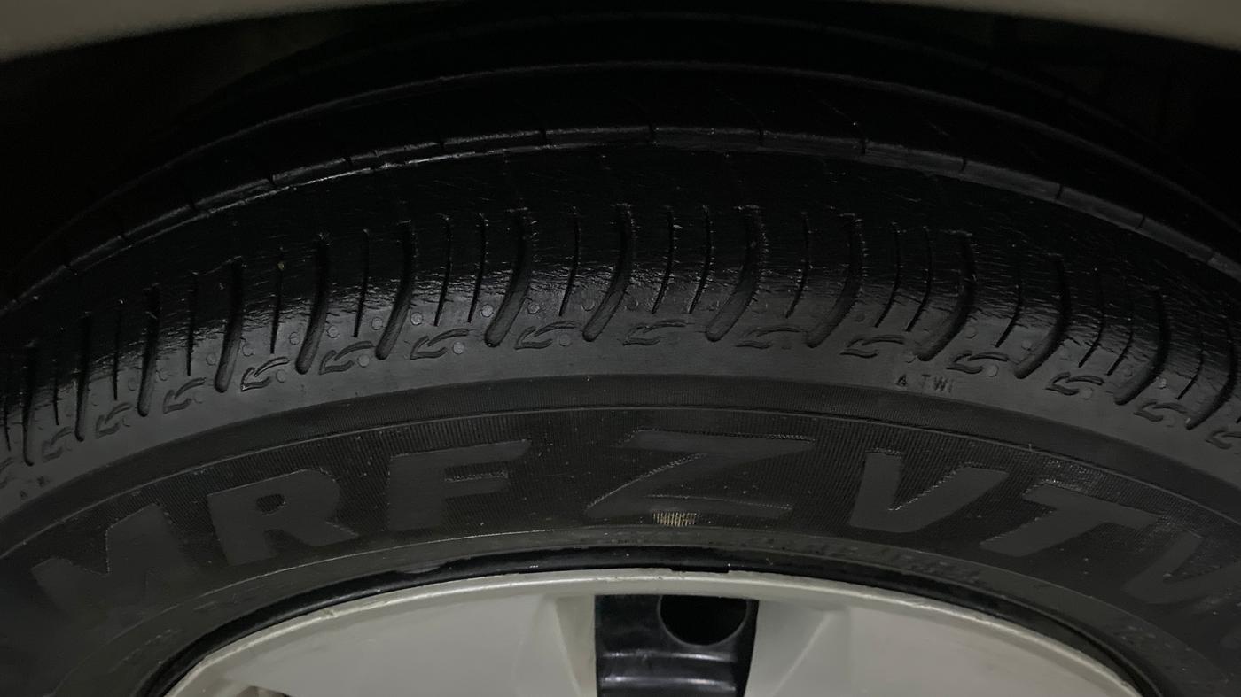 2022 Maruti New Wagon-R VXI 1.0, Petrol, Manual, 50,198 km, Right Front Tyre Tread