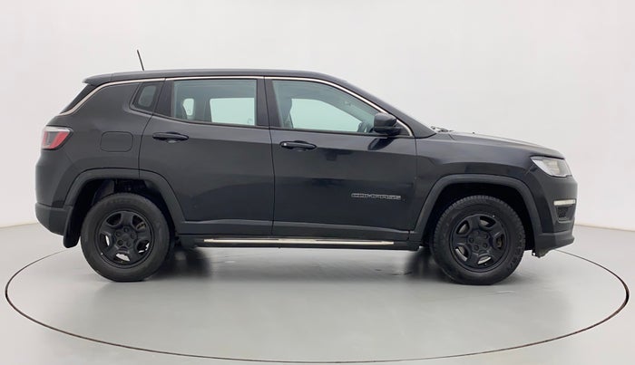 2018 Jeep Compass SPORT 2.0 DIESEL, Diesel, Manual, 1,19,193 km, Right Side View