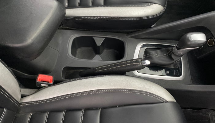 2023 Nissan MAGNITE XV PREMIUM TURBO CVT, Petrol, Automatic, 38,493 km, Gear Lever