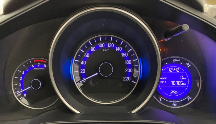 2015 Honda Jazz 1.2L I-VTEC V, Petrol, Manual, 1,09,772 km, Odometer Image