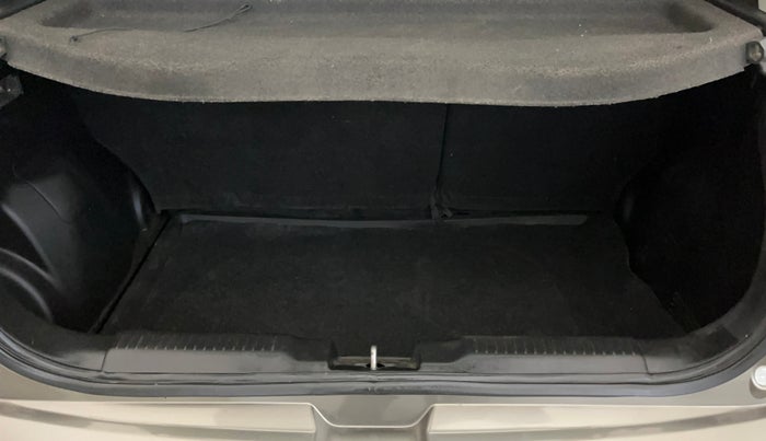 2023 Maruti Swift ZXI PLUS AMT, Petrol, Automatic, 36,780 km, Boot Inside