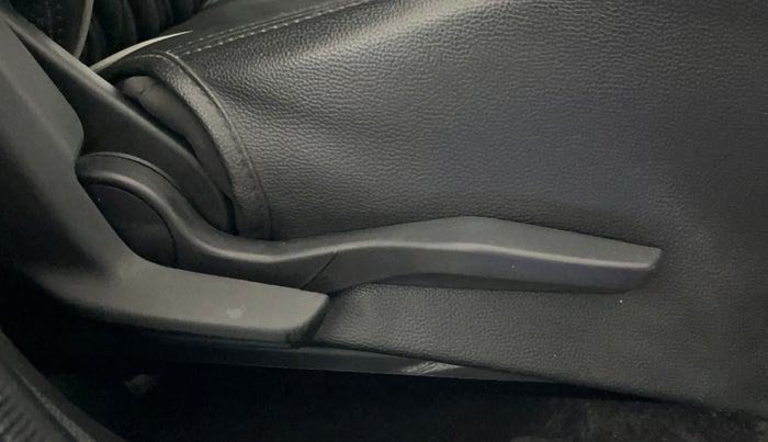 2023 Maruti Swift ZXI PLUS AMT, Petrol, Automatic, 36,780 km, Driver Side Adjustment Panel