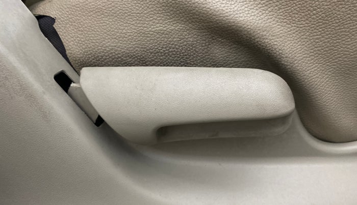 2017 Maruti Celerio ZXI AMT (O), Petrol, Automatic, 1,05,257 km, Driver Side Adjustment Panel