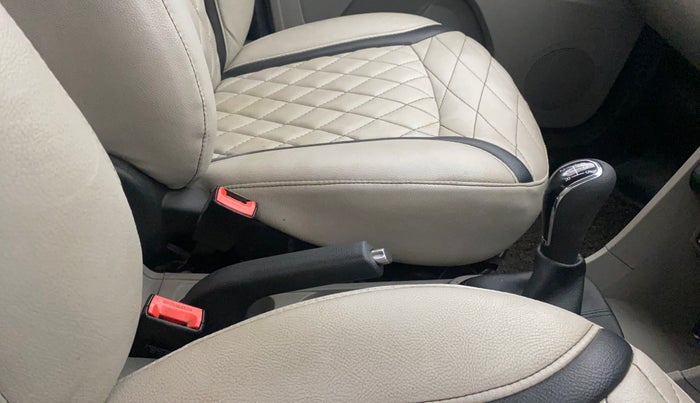 2018 Tata Tiago XZ PETROL, CNG, Manual, 68,109 km, Gear Lever