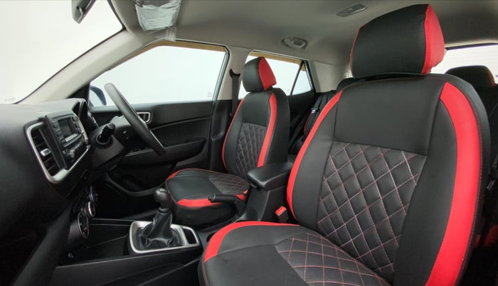 2021 Hyundai VENUE S MT 1.2 KAPPA, Petrol, Manual, 3,178 km, Right Side Front Door Cabin